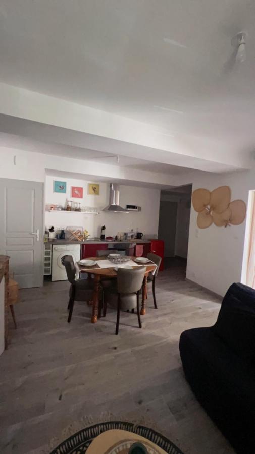 Appartement Prive « Rive Droite » Serrières-en-Chautagne Exteriör bild