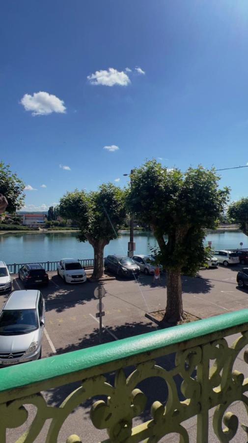 Appartement Prive « Rive Droite » Serrières-en-Chautagne Exteriör bild