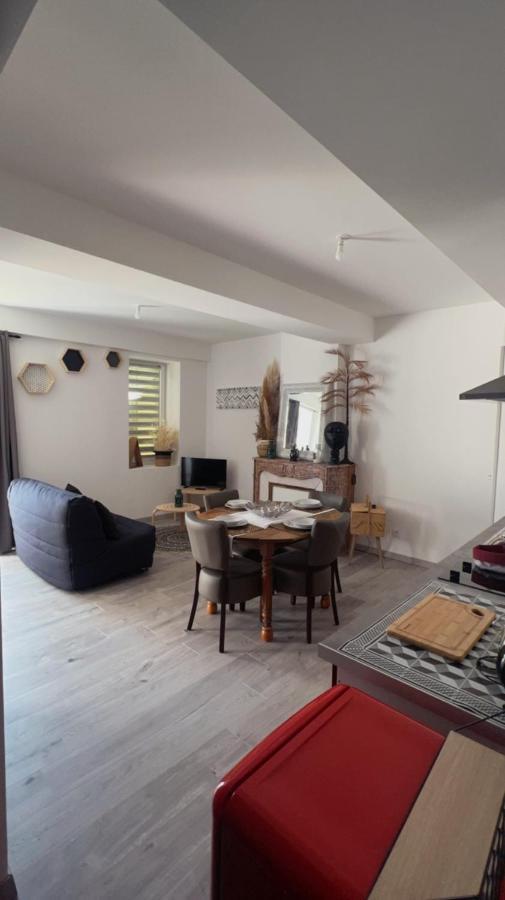 Appartement Prive « Rive Droite » Serrières-en-Chautagne Exteriör bild